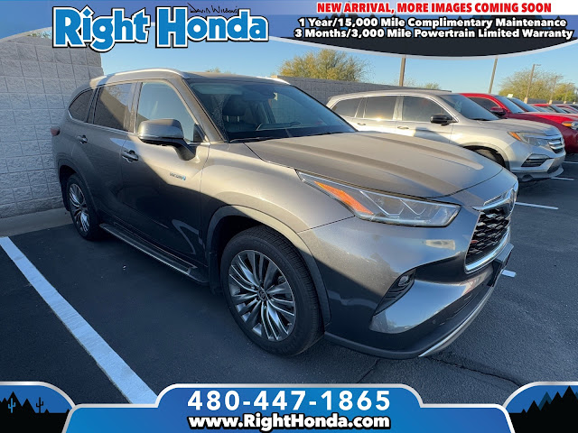 2021 Toyota Highlander Hybrid Platinum