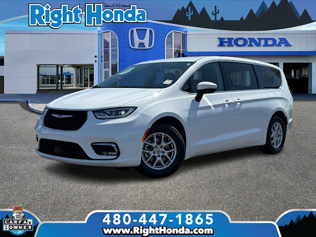 2023 Chrysler Pacifica Touring L
