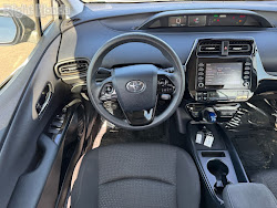 2022 Toyota Prius LE