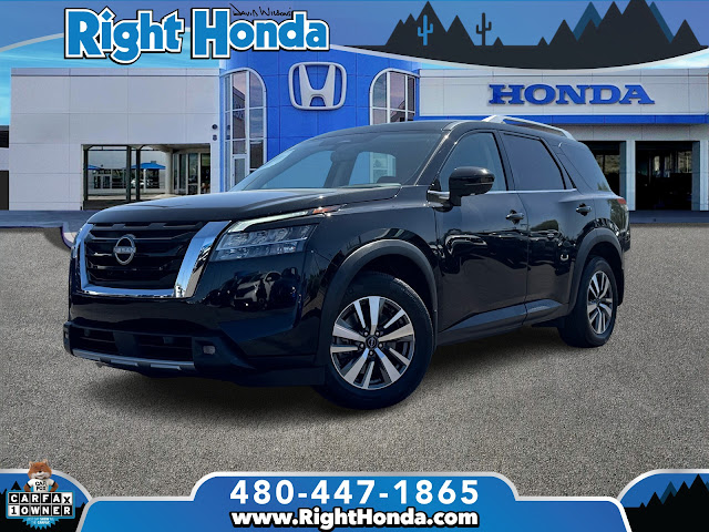 2022 Nissan Pathfinder SL