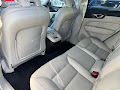 2021 Volvo XC60 T5 Momentum