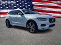 2021 Volvo XC60 T5 Momentum