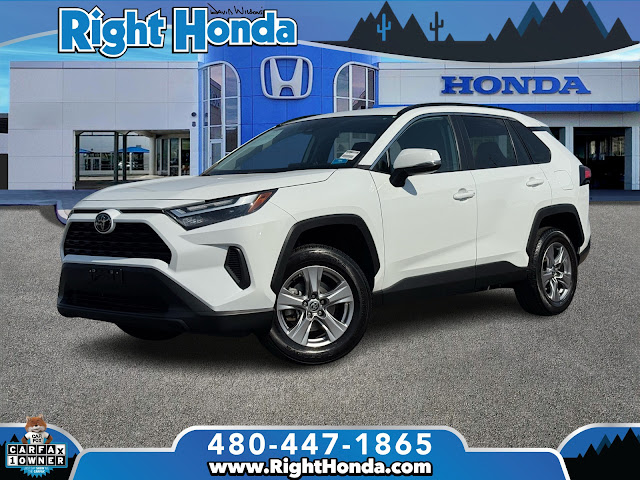 2023 Toyota RAV4 XLE