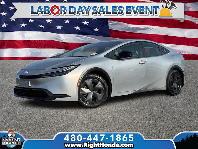 2024 Toyota Prius LE