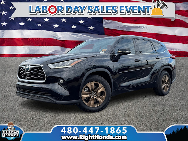 2022 Toyota Highlander Hybrid XLE Bronze