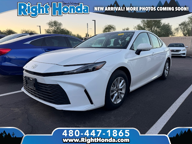 2025 Toyota Camry LE