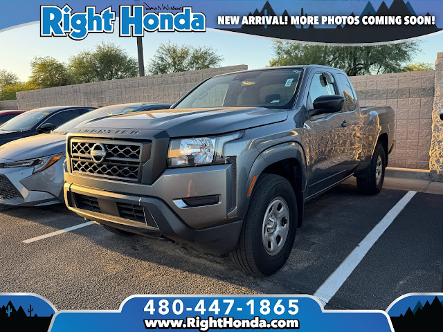 2022 Nissan Frontier S