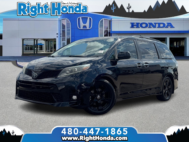 2020 Toyota Sienna SE