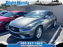 2018 INFINITI QX30 Luxury