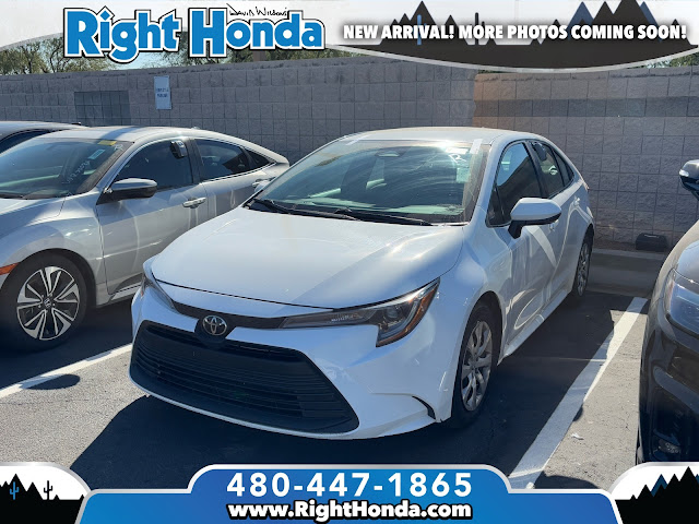 2024 Toyota Corolla LE