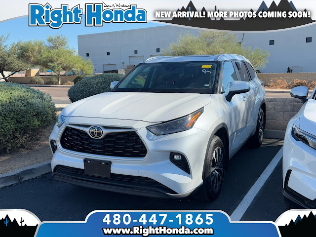 2023 Toyota Highlander XLE