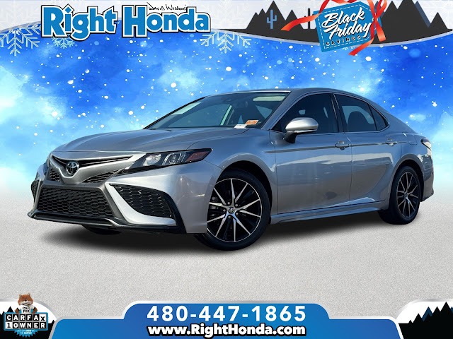 2024 Toyota Camry SE