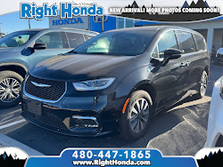 2024 Chrysler Pacifica Hybrid Select