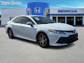 2022 Toyota Camry Hybrid XLE
