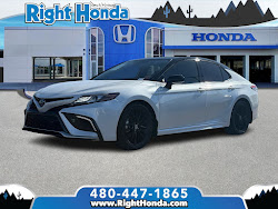 2023 Toyota Camry Hybrid XSE