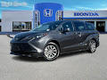 2025 Toyota Sienna LE