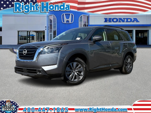2024 Nissan Pathfinder SV