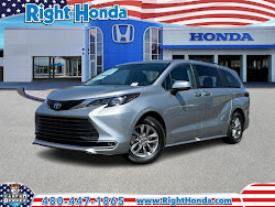 2024 Toyota Sienna XLE