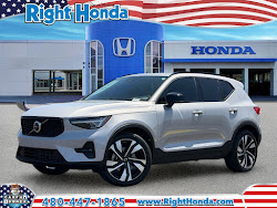 2023 Volvo XC40 Ultimate