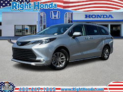 2024 Toyota Sienna XLE