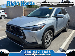 2023 Toyota Corolla Cross XLE