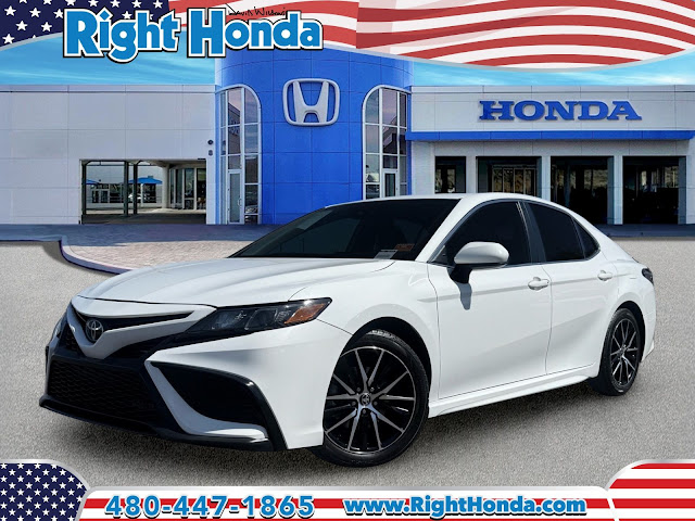 2021 Toyota Camry SE