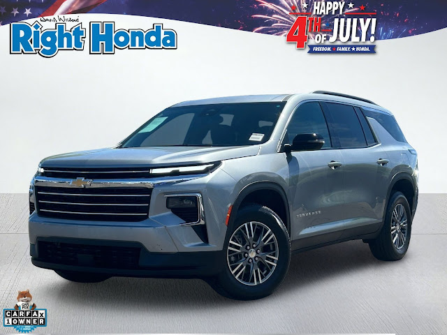 2025 Chevrolet Traverse LT