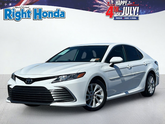 2022 Toyota Camry LE