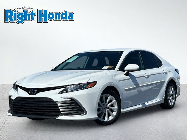 2022 Toyota Camry LE