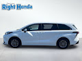 2025 Toyota Sienna LE