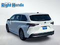 2025 Toyota Sienna LE