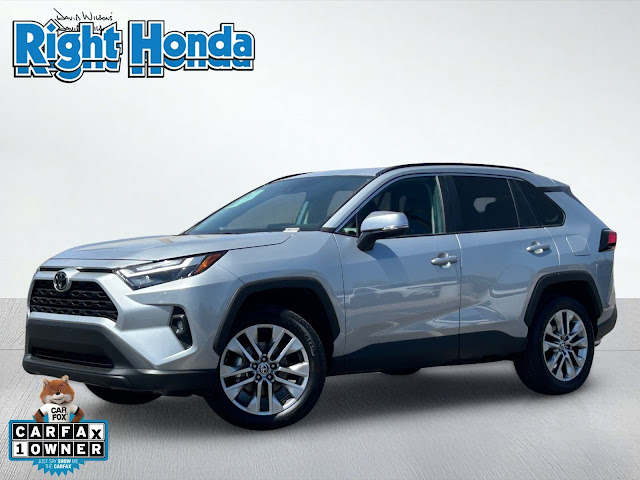 2025 Toyota RAV4 XLE Premium