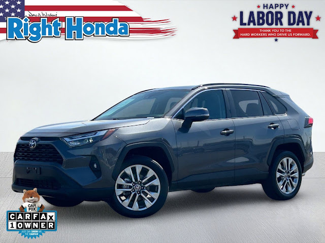 2025 Toyota RAV4 XLE Premium