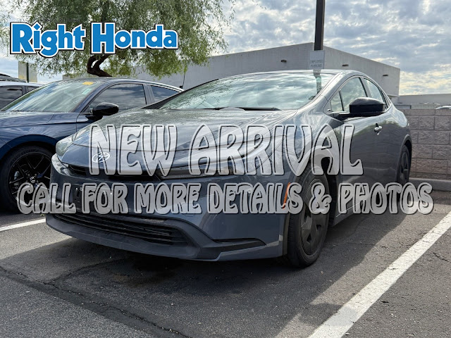 2024 Toyota Prius LE