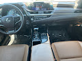 2021 Lexus ES 300h