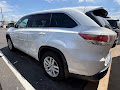 2016 Toyota Highlander LE V6