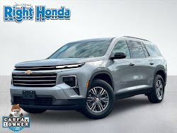2025 Chevrolet Traverse LT