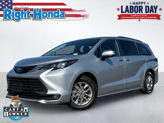 2025 Toyota Sienna XLE