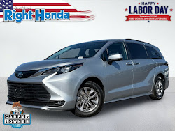 2025 Toyota Sienna XLE