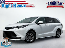 2025 Toyota Sienna LE