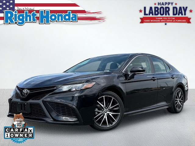 2024 Toyota Camry SE