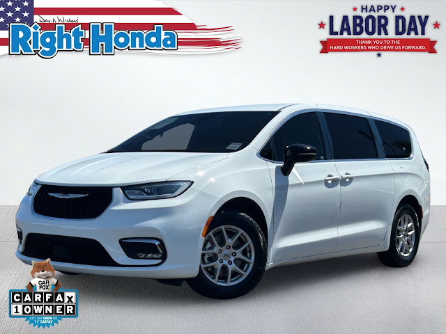 2025 Chrysler Pacifica Select