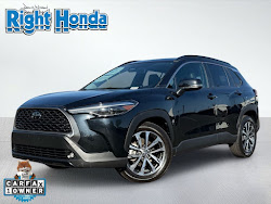 2025 Toyota Corolla Cross XLE