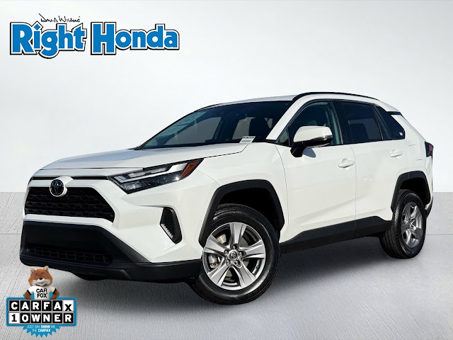 2025 Toyota RAV4 XLE