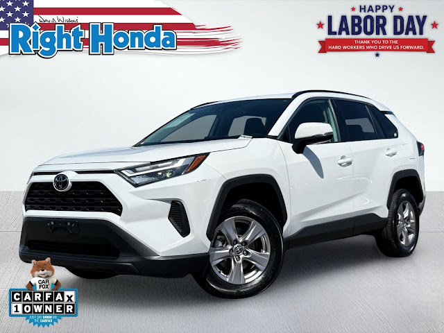 2025 Toyota RAV4 XLE