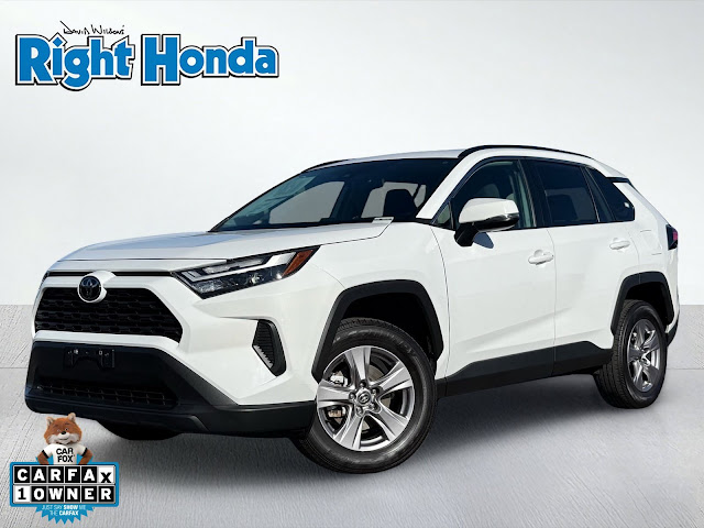 2025 Toyota RAV4 XLE